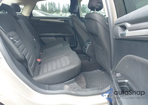 2017 Ford Fusion Hybrid Se z USA, uszkodzony, nr VIN 3FA6P0LU2HR130013